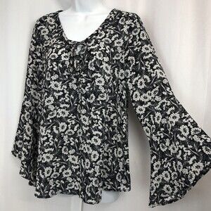 Timing Women's Size Med Dark Gray Floral Bell Sleeve Lace Up V-Neck Blouse Top